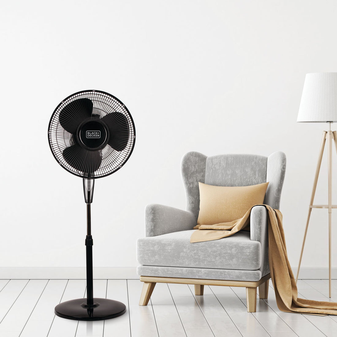 Stand Fan  With Remote, Round Base, Black, 18-Inch